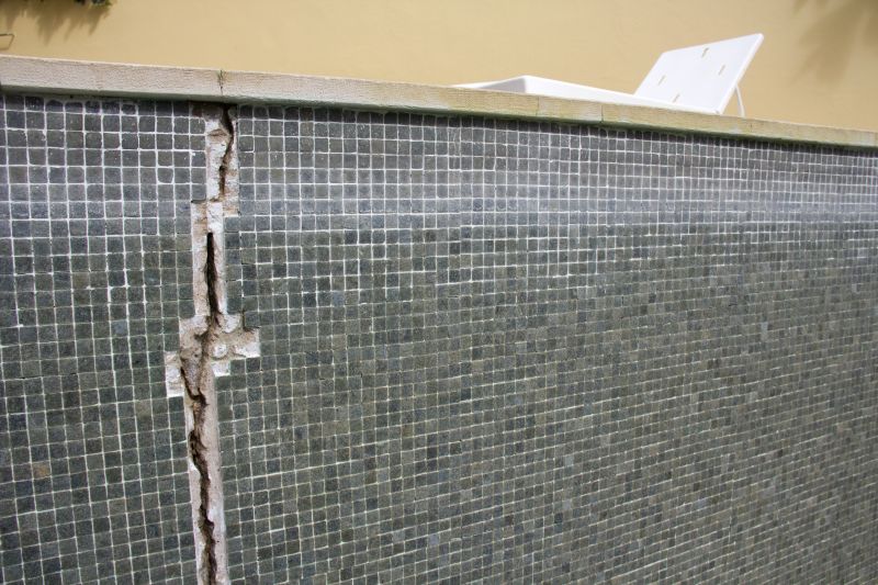 Pool Crack Repair