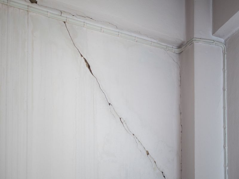 Pool Crack Repair Costs — Cost of Pool Crack Repair